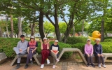 행복한 손놀림 …
