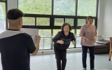 활기찬 오후 두…
